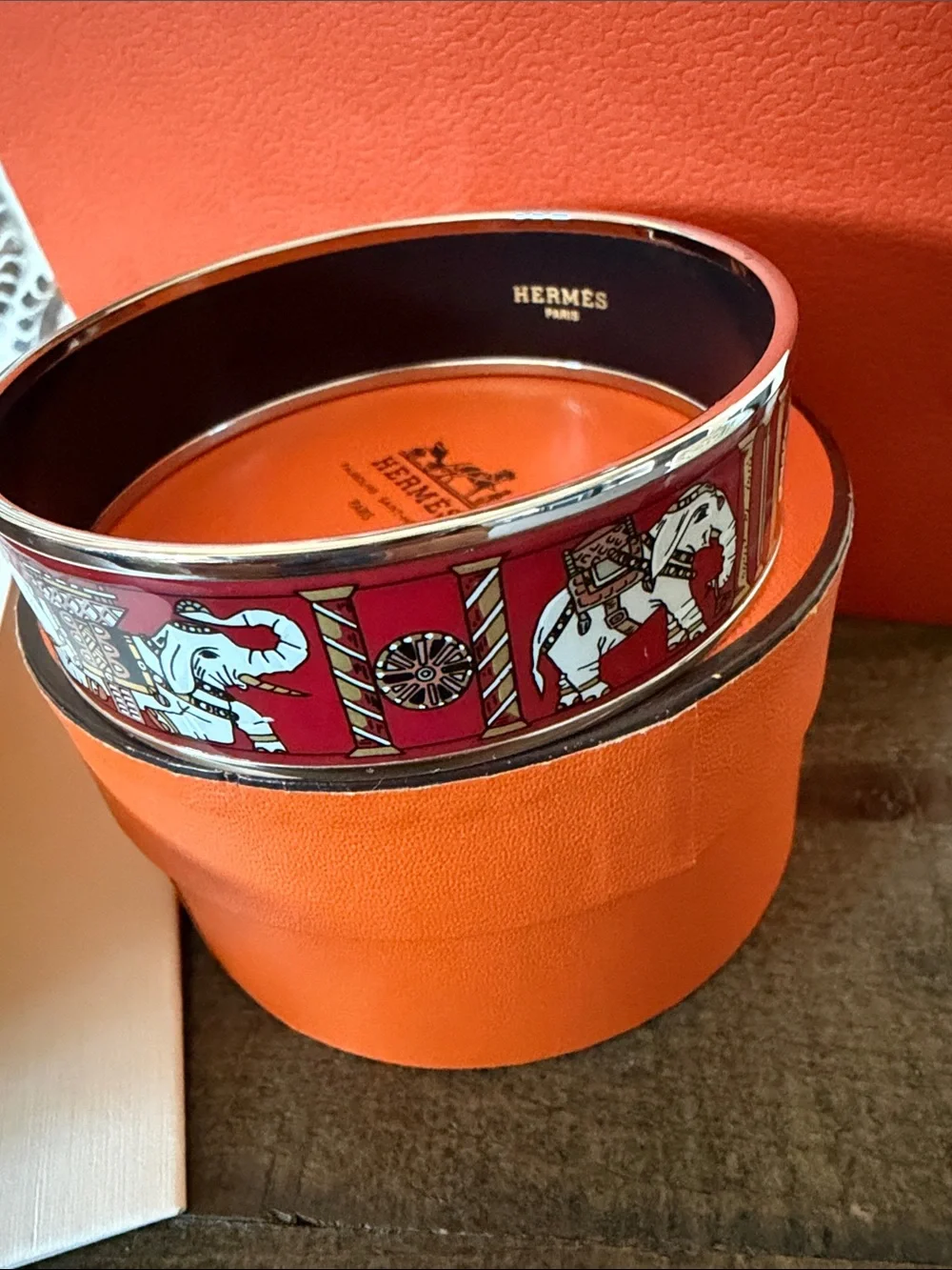 Like new Hermes Elephant Bangle in Red Enamel and Silver Hardware - Size 70cm